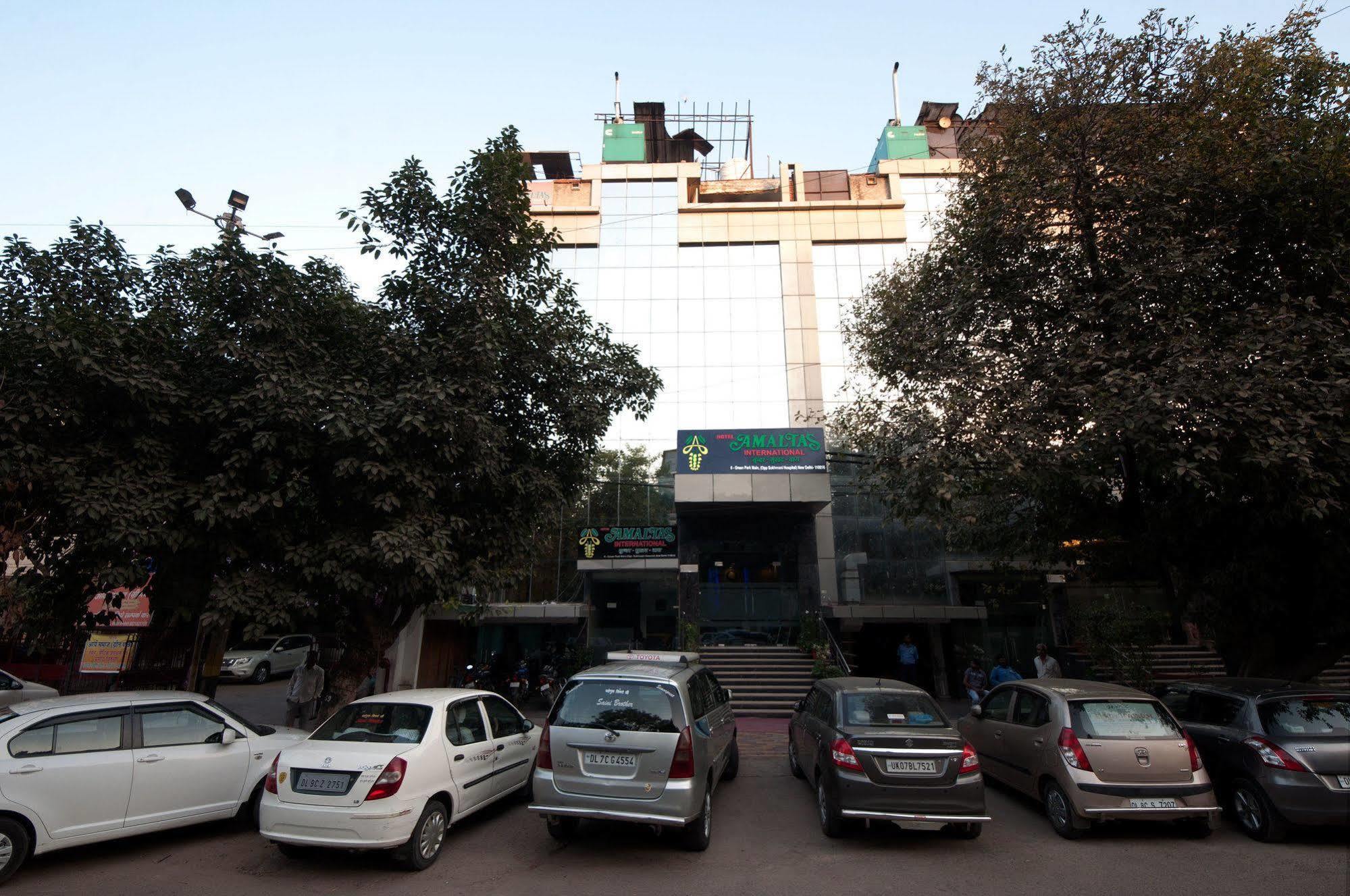 Hotel Amaltas International - Delhi-16 New Delhi Exteriör bild