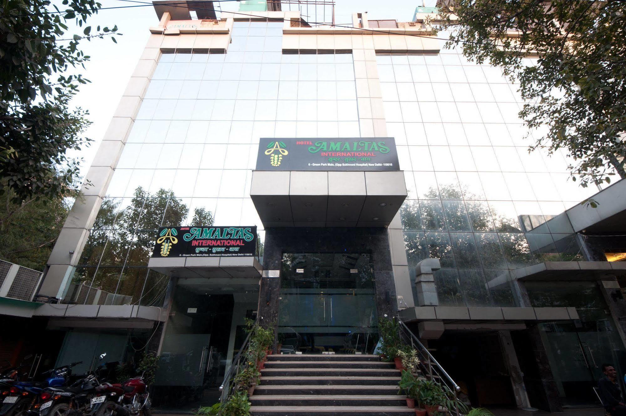 Hotel Amaltas International - Delhi-16 New Delhi Exteriör bild