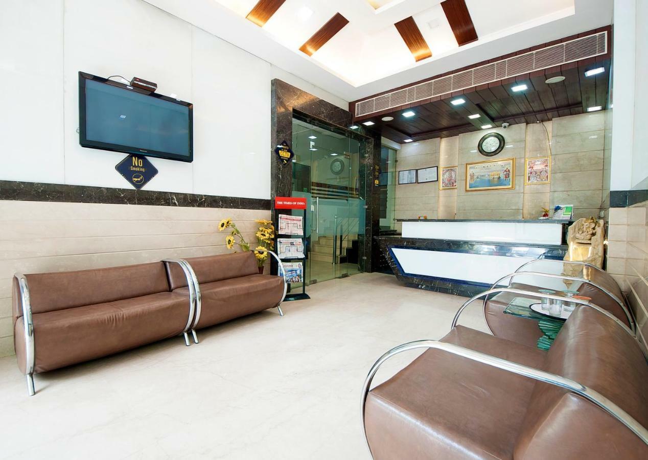 Hotel Amaltas International - Delhi-16 New Delhi Exteriör bild